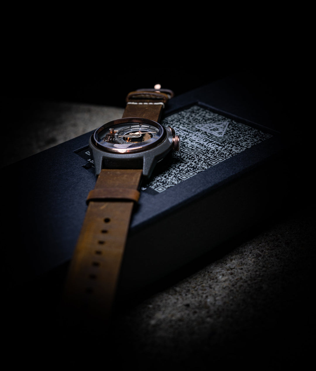 Brown Leather Strap // Brown buckle